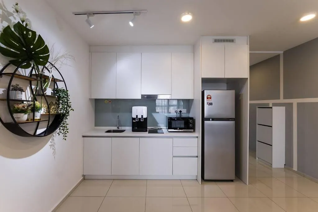 Eko Cheras 3 Pax By Feel Home Above Mall Kuala Lumpur 0*,